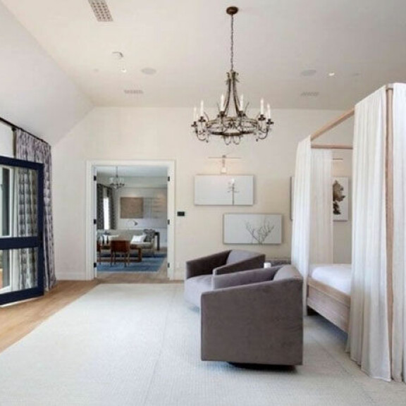 Megatähti osti superkartanon! Justin Bieber maksoi hervottomasta lukaalistaan yli 21 miljoonaa euroa – katso kuvat! 11