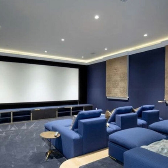 Oho, Justin Bieber, 26, julkaisi Hailey-vaimostaan, 24, harvinaisen vähäpukeisen kuvan: puolialaston poseeraus aiheutti tyrmäävän some-reaktion - katso! 15