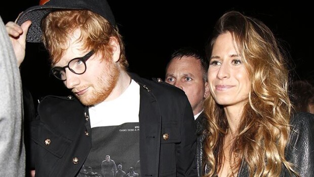 Maailmantähti Ed Sheeran ja Cherry Seaborn saavat lapsen! Näin he ovat piilotelleet raskautta - kuvat! Ed Sheeran ja Cherry Seaborn