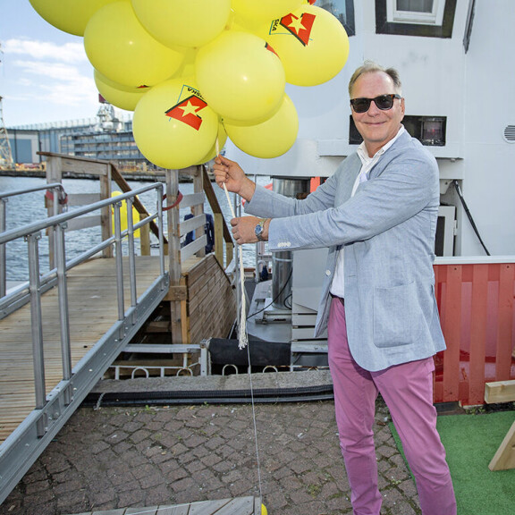 Varatuomari Heikki Lampela hurahti sähköpotkulautoihin, mitä teki julkkiskokki Stefan Richter? Katso kooste Seiskan kesäjuhlista! jyrki