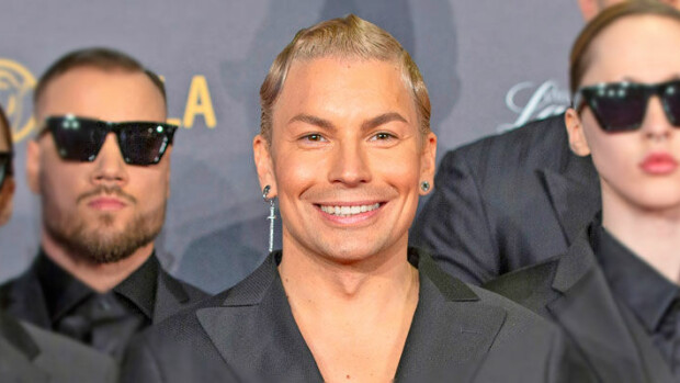 Laulajakomistus Antti Tuisku avautuu viime kuukausista – kesä on ollut täynnä biletystä: ”En muista juhlineeni näin paljoa sitten teinivuosien!” Antti Tuisku