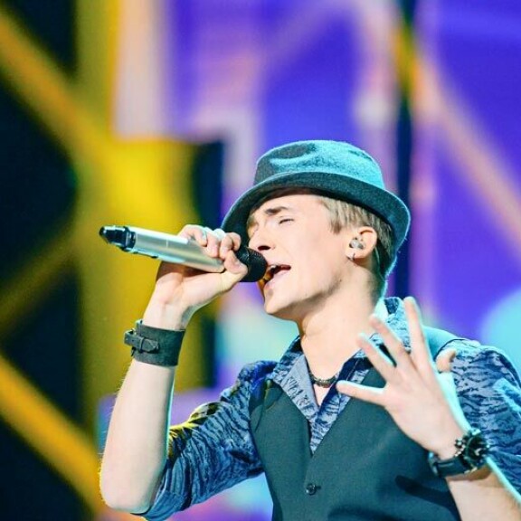 Joseph Miettinen osallistui Idols-laulukilpailuun vuonna 2013. Joseph Miettinen osallistui Idols-laulukilpailuun vuonna 2013.