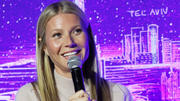 Asiatonta vai esimerkillistä? Gwyneth Paltrow osti tissipalapelin – antoi sen lahjaksi 14-vuotiaalle pojalleen 'huvin vuoksi'! gwyneth paltrow