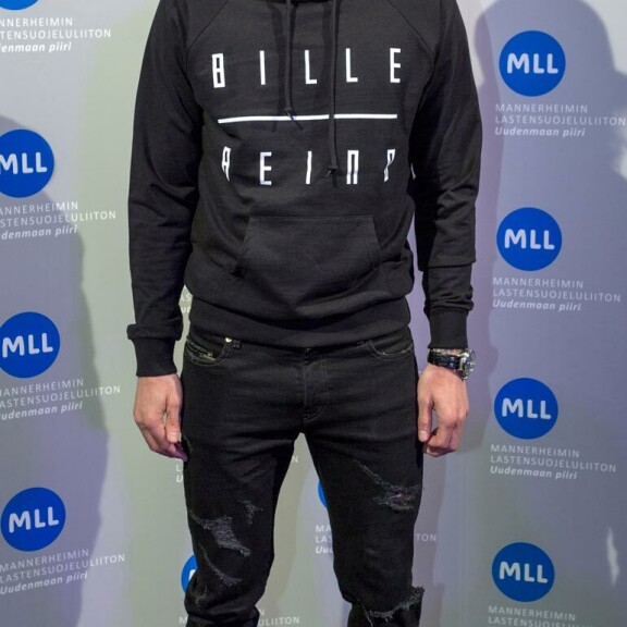 Ville Leinon vaatebrändi Billebeino sai alkunsa vuonna 2015 Tampereella. Ville Leinon vaatebrändi Billebeino sai alkunsa vuonna 2015 Tampereella.
