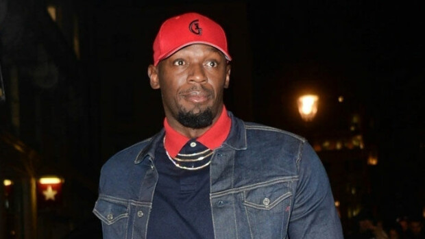 Pikajuoksutähti Usain Boltin vastasyntynyt tytär sai hyvin persoonallisen nimen - Usain julkaisi kuvan tyttärestä ja lapsen äidistä! usain bolt
