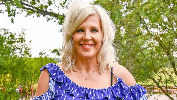 Vappu Pimiä yllätti Maajussi-Tuomon ja Marjo-rakkaan peuhaamasta navetan takaa - nyt pariskunta sai lapsen! Vappu pimiä