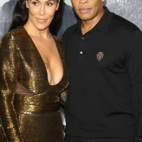 Nicole ja Dre elokuvan Straight Outta Compton ensi-illassa vuonna 2015. nicole young ja dr dre 2015