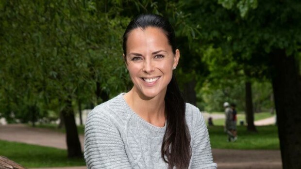 Takaisin kaupunkiin muuttanut Satu Tuomisto: Maalla pelotti pimeys ja hiljaisuus! Satu Tuomisto