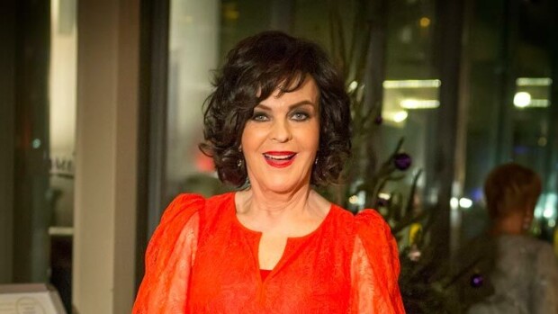 Kissalla oma istumapaikka lentokoneessa! Oliver muutti Paula Koivuniemen mukana New Yorkiin! Paula Koivuniemi