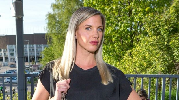 Kuolleen lapsen synnyttänyt Emilia Lagus suuresta surustaan: ”Sain pitää vauvaa sylissäni ja heittää hyvästit” Emilia Lagus