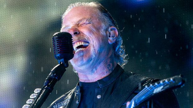 Mitä ihmettä? Maailmanluokan yhtye Metallica on mukana suomalaisessa Metsäjätti-elokuvassa: bändin osuus kuvattiin Hämeenlinnassa - katso video! James Hetfield