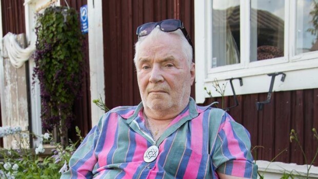 Vaikeasti vammautunut taiteilija Juhani Palmu: Opettelen kävelemään! Juhani Palmu