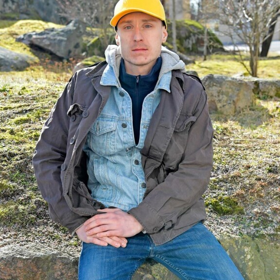 – Jos palaisimme yhteen, meistä tulisi uusi Matti ja Mervi -pariskunta, eron lopullisuudesta varma Samuli pohtii nyt. – Jos palaisimme yhteen, meistä tulisi uusi Matti ja Mervi -pariskunta, eron lopullisuudesta varma Samuli pohtii nyt.