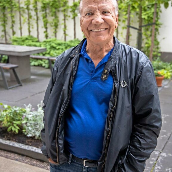 Eino toivoo pääsevänsä Floridaan loppuvuodesta. – Minulla on sekä Suomen että Yhdysvaltojen kansalaisuus. Eino toivoo pääsevänsä Floridaan loppuvuodesta. – Minulla on sekä Suomen että Yhdysvaltojen kansalaisuus.