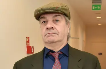 IS: Näyttelijä Jussi Lampi upposi rahattomuuteen koronakriisin takia – edes Kelalta ei tipu rahaa: "Joka aamu herään samaan painajaiseen!"