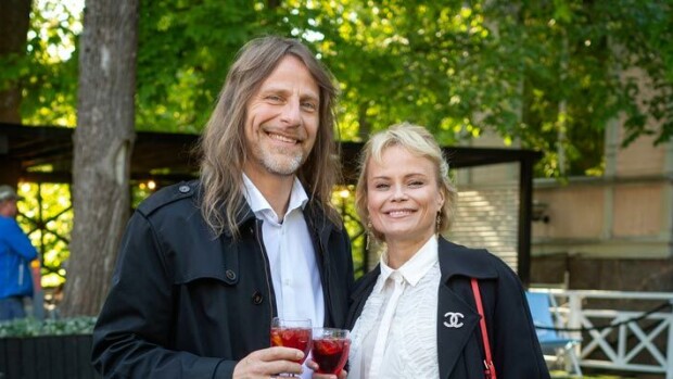 Radiopersoona Jone Nikulan tanssijarakas Hanna Karttunen: Vain tämä asia ärsyttää Jonessa! Jone Nikula ja Hanna Karttunen