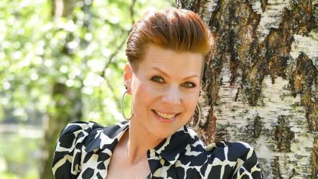 Heidi Kyrö paljastaa: Näin hitti tehdään – ”Se on sitten eri asia, jääkö hitti ikivihreäksi!” Heidi Kyrö
