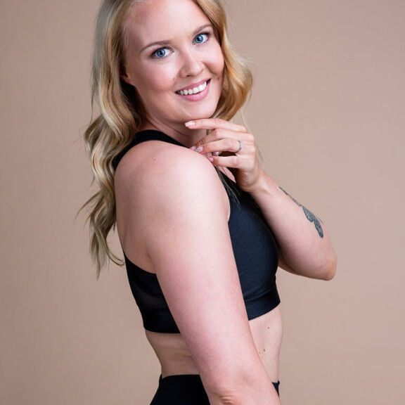 Matti Nykäsen tytär Eveliina Mäntykangas ja hehkeä Miss Eloweena Tiia mukana Wellnessmalli-kilpailun finaalissa - katso kuvat kaikista finalisteista! Eveliina Mäntykangas