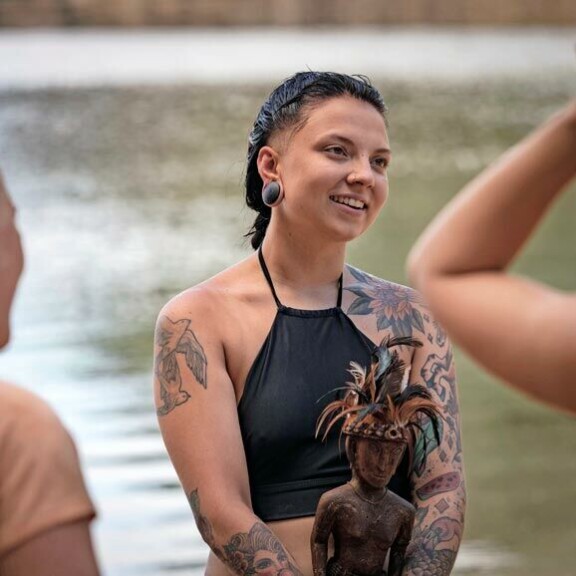 Veronica kilpaili Nelosen Selviytyjät-sarjassa julkkisten joukkueessa. Veronica kilpaili Nelosen Selviytyjät- sarjassa julkkisten joukkueessa.