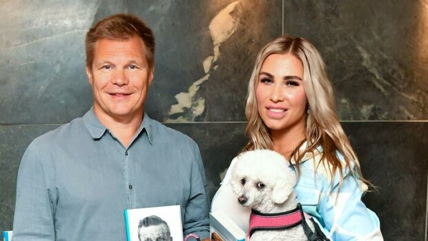 Koronahäät Skypen välityksellä?! Henna Pihlaja avautuu suhteestaan Mika Saloon! Mika Salo ja Henna Pihlaja.