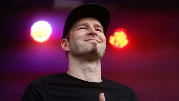 Ohhoh! Darude teki yllätyskeikan sairaalan katolla – potilaan omainen uhkasi soittaa poliisit! Darude
