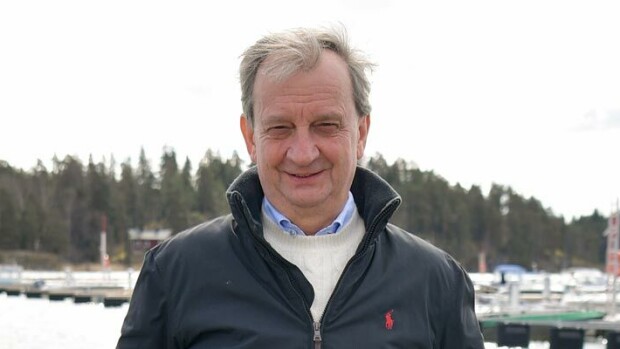 Ystävänsä koronavirukselle menettänyt Hjallis Harkimo varoittaa: ”Tästä voi tulla samanlainen jokavuotinen epidemia kuin flunssasta!” Hjallis Harkimo