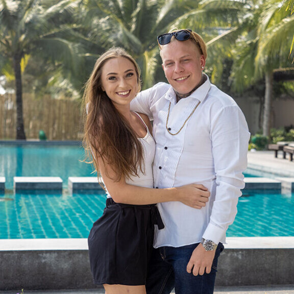 Temptation Island SuomI: Grillimaisteri Sami Kuronenkin ihmettelee Emilian kumppanin röyhkeää käytöstä: 'Onko Wallu aina ollut tuollainen!?' Wallu ja Jemina