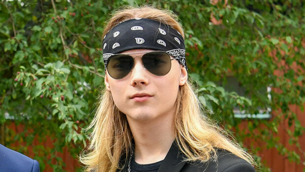 Nina Mikkosen Mikael-pojasta tuli täysi-ikäinen: Omaan kotiin muuttaminen ei ole mahdollista! Mikael Mikkonen