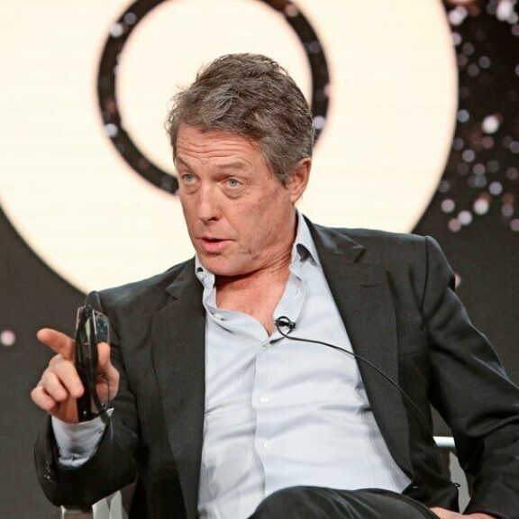 Tiesitkö?! Brad Pitt on sukua kuningatar Elisabetille – näiden supertähtien suonissa virtaa aatelisverta! Hugh Grant