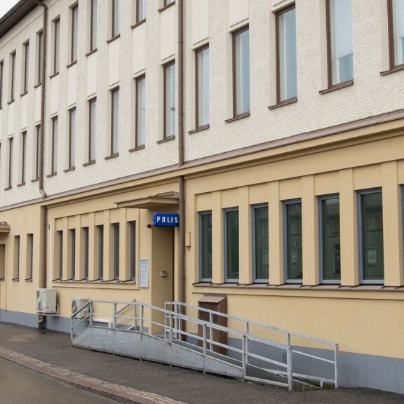 Martinan ja Stefanin ero päättyi poliisiasemalle: Stefu puhalsi törkeän rattijuopumuksen ylittävät lukemat! sd