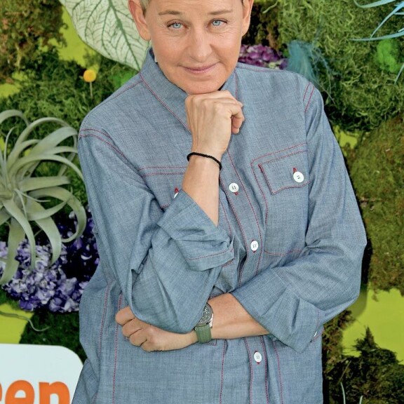 Tiesitkö?! Brad Pitt on sukua kuningatar Elisabetille – näiden supertähtien suonissa virtaa aatelisverta! Ellen DeGeneres