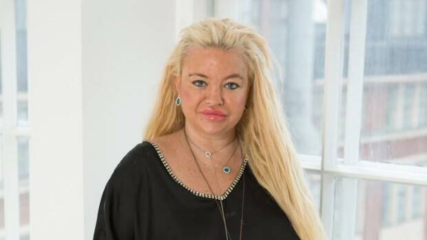 Mysteerimies Tukholmassa! Johanna Tukiainen lapsensa isästä: Hän on yksityishenkilö! Johanna Tukiainen iloitsee raskaudesta.