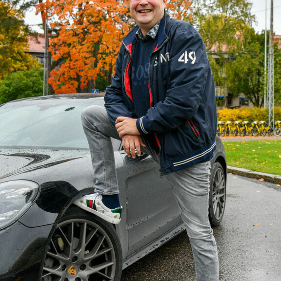 'Show oli päällä' - Jethro Rostedtin diskossa eli Turun Studiossa meno oli katossa viime lauantaina - mestoilla Tippa ja Kostee! jethro