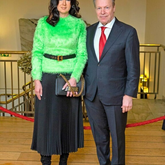 Ilkka Kanerva ja Elina Kiikko avioituivat toukokuussa 2019. Ilkka Kanerva ja Elina Kiikko avioituivat toukokuussa 2019.