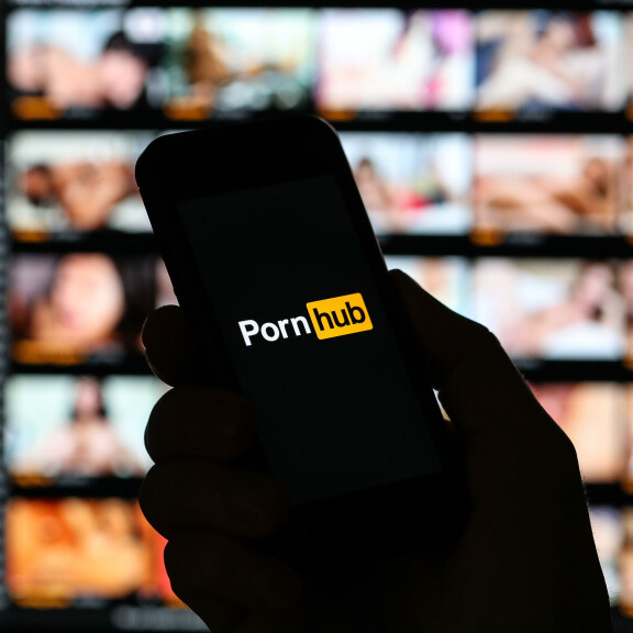 PornHub ryhtyi koronatalkoisiin: Maksullisia sisältöjä ilmaiseksi Espanjassa ja Ranskassa! porn