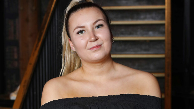 Viikonlopun sokkikäänne! TIS-Jonna tilittää IG:ssä sotketun kodin keskeltä:  Mies ryyppäsi kaksi päivää, en anna mitään viimeisiä mahdollisuuksia! TIS-Jonna