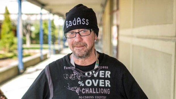 Hausmyllyn Enzo Pulkkinen sairastui yllättäen – ”Pelottaa niin pirusti!” Enzo sairastui syöpään.