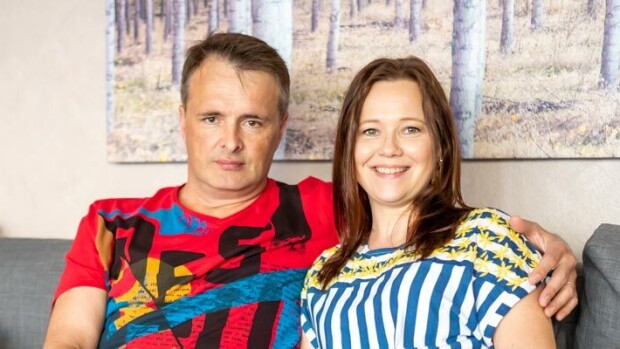 Iskelmälaulaja Isto Hiltunen keskittyy Leena-vaimonsa kanssa olennaiseen: ”Työnteko ja raha eivät näyttele elämässä liian suurta osaa!” Isto ja Leena Hiltunen.