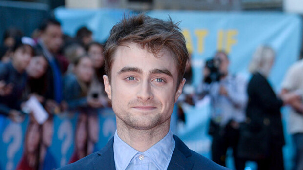 Harry Potter -tähti Daniel Radcliffe katkoo huhuilta siivet - ei sairasta koronaa: Näytän aina kipeältä ja kalpealta!! Daniel Radcliffe