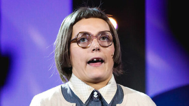 Testaa tietosi legendaarisista Putous-hahmoista! Mikä sketsihahmovoittaja oli puoliksi eläin? Kuka palvoi Janni Hussia? Putous