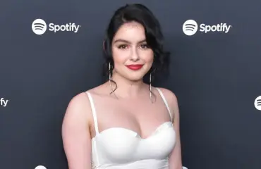 Näin huimasti hiusväri muuttaa naista! Moderni perhe -tähti Ariel Winter ennen-jälkeen -kuvissa - katso ja vertaa!