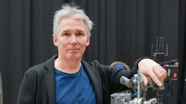 Kirjailija Miika Nousiaisen eletty elämä näkyy Metsäjätti-elokuvassa – ”Olen voinut liioitella tai muutella tapahtumia!” Miika Nousiaisen elämä näkyy valkokankaalla.