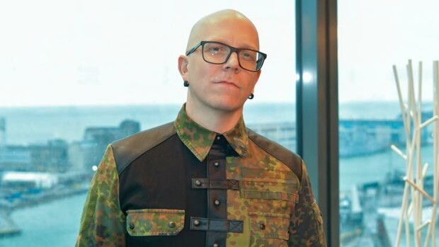 Paniikkikohtauksia! Apulanta-muusikko Toni Wirtanen kamppaili masennuksen kanssa: ”Vuosi meni sumussa!” Toni Wirtanen kertoo masennuksestaan.
