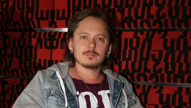 Nyt kävi nolosti! Ruotsinlaiva myöhästyi Jonne Aaronin takia! Jonne Aaron aiheutti pahennusta.