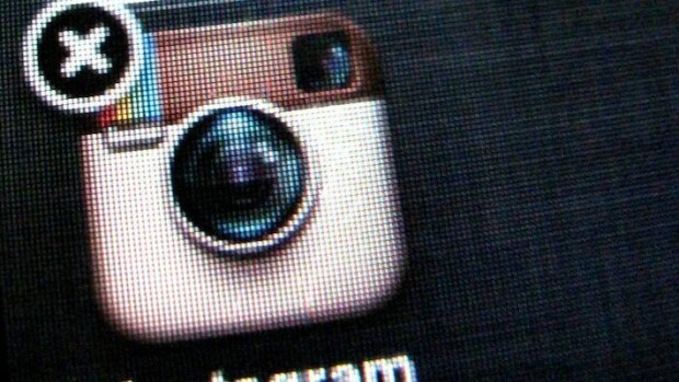 Ei voi olla totta! Nämä seksikkäät Instagram-mallit ovatkin keinotekoisia - katso kuvat! Seksikkäät robotit valtaavat Instagramin.