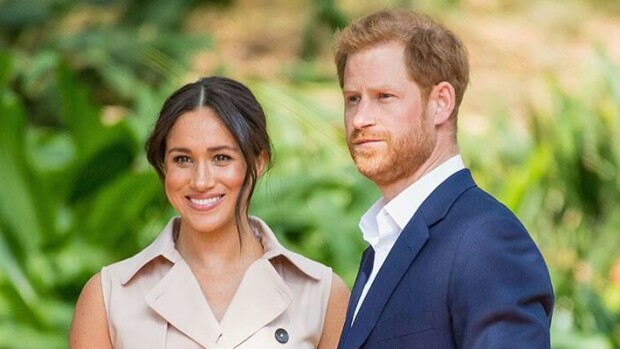 Mitä ihmettä? Harry ja Meghan ovatkin ihan perustaviksia - kuvat! Harry Meghan