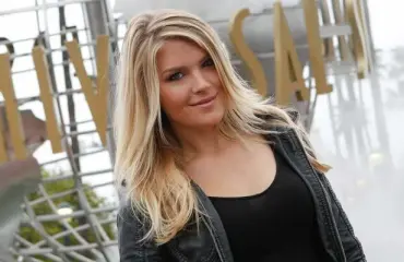 ”Kannatti kuunnella sydäntäni!” Missikohu johdatti Pia Lambergin valloittamaan Hollywoodia!