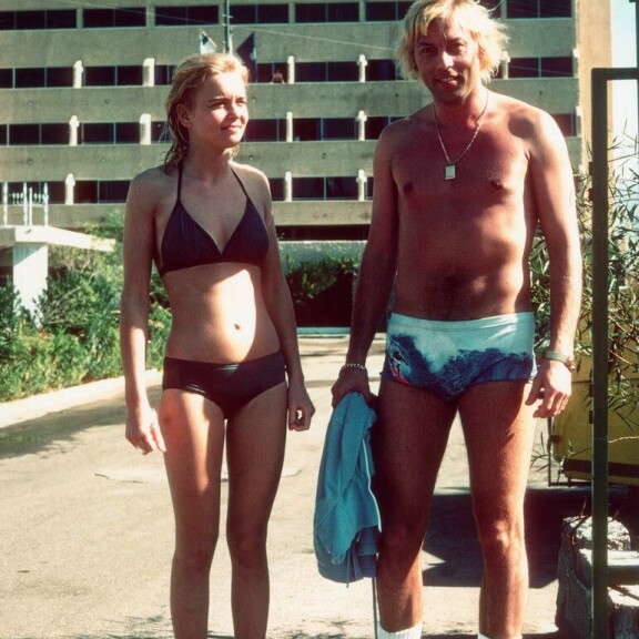 Armi ja Danny olivat työkavereita ja rakastavaisia. Suhde kesti 1970-luvun lopusta 1990-luvun alkuun. Armi ja Danny olivat työkavereita ja rakastavaisia. Suhde kesti 1970-luvun lopusta 1990-luvun alkuun.