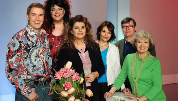 Eija Kantola on päässyt kiertämään uransa aikana lukuisat eri tv-ohjelmat. Bumtsi Bumista Kymppitonniin.