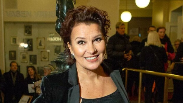 Arja Koriseva paljastaa ällistyttävän joululahjatoiveensa: ”Olen itse ostanut jo…!' Arja Korisva kertoo lahjatoiveensa.
